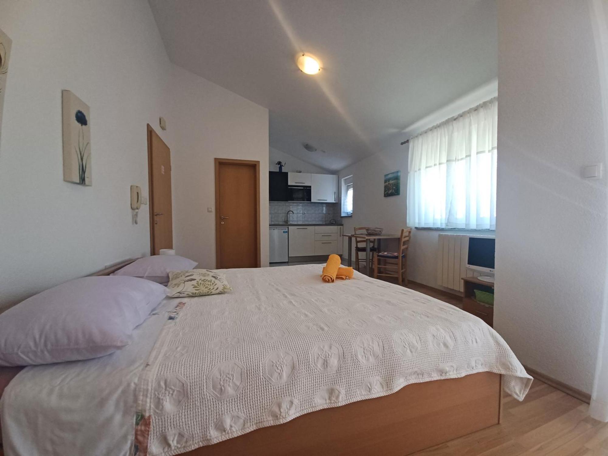 Apartman Family Summer Vacation Near The Zára